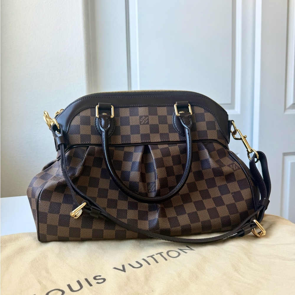 Louis Vuitton Trevi PM Damier